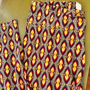 LuLaRoe Leggings. Tall & curvy. NEW! Never worn!